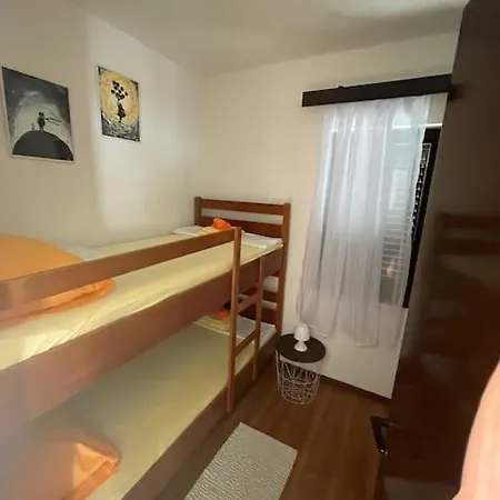 Villa Beachfront With Pool - Myway