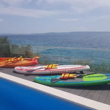 Villa Beachfront With Pool - Myway Trogir