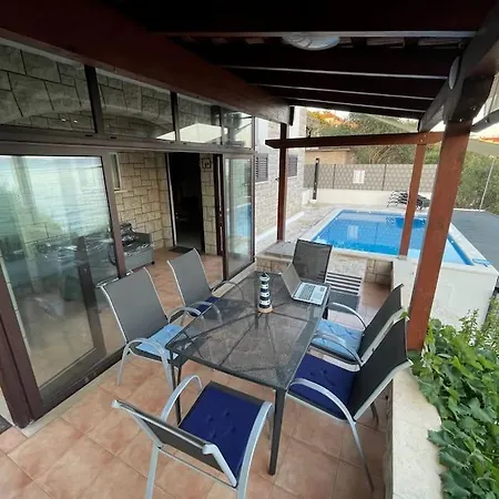 Beachfront With Pool - Myway Willa Trogir