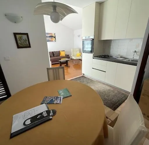 Beachfront With Pool - Myway *