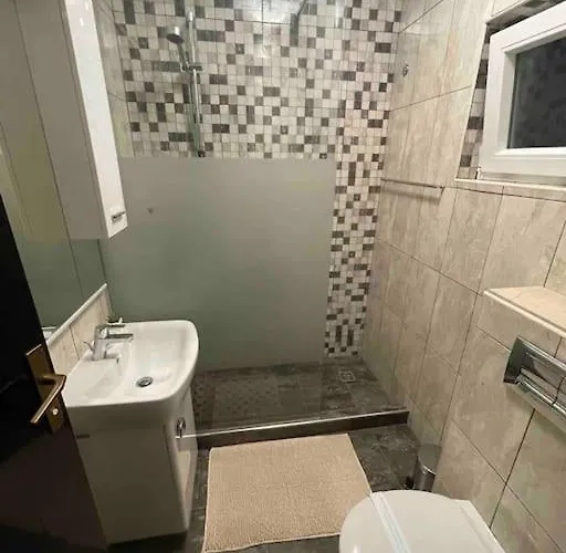 Beachfront With Pool - Myway 빌라 *