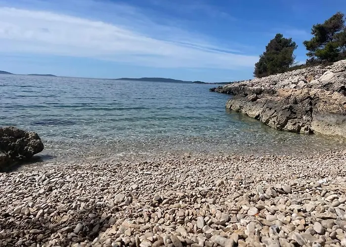 Beachfront With Pool - Myway *