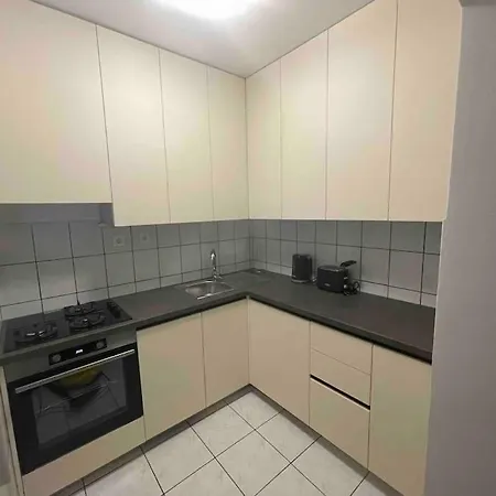 Villa Beachfront With Pool - Myway