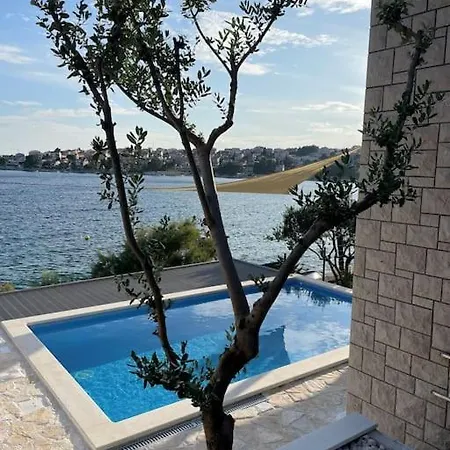 Beachfront With Pool - Myway Trogir