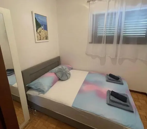 Beachfront With Pool - Myway 别墅