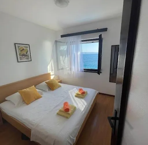 别墅 Beachfront With Pool - Myway 特罗吉尔